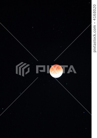 Total lunar eclipse 4168020