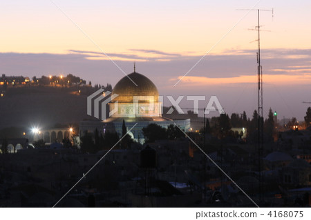 岩石圓頂 岩石圓頂 4168075