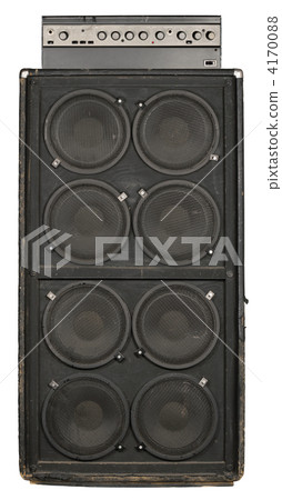 Guitar or bass amplifier 4170088