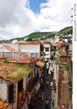 Taxco在墨西哥殖民地鎮 4176336