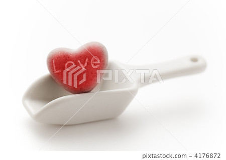 Sugar spoon and heart Sugar spoon and heart 4176872