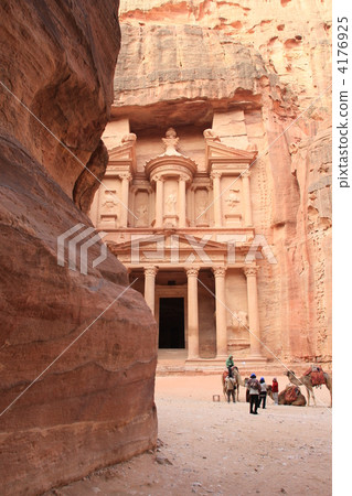 Petra 4176925