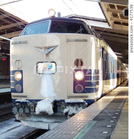 Wakuwaku Dream 583系列西船橋站 Wakuwaku Dream 583系列西船橋站 4177536