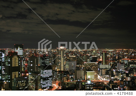 Umeda Sky Building South direction Umeda Sky Building South direction 4178488