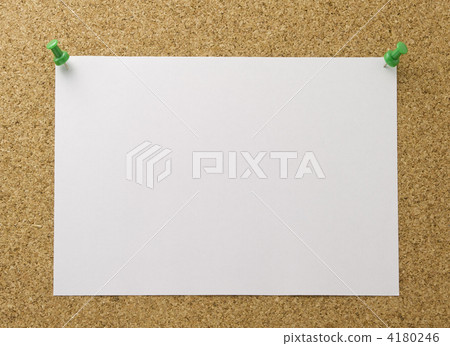 備忘錄紙和軟木板 4180246