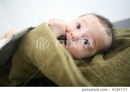 Sleeping baby 6 months old baby 4184737