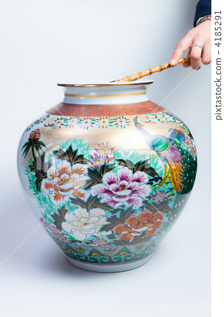 Kisel urn 4185291