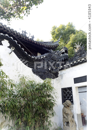 Shanghai Yu Garden 4185843