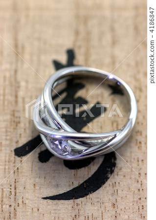 Engagement ring 4186847