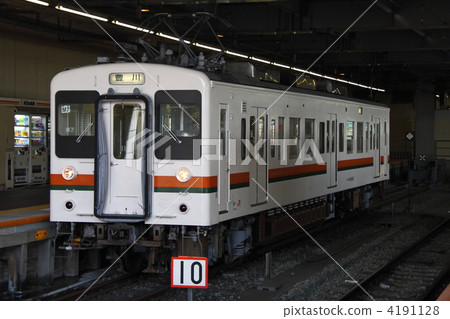 electric train, train, toyohashi station 4191128