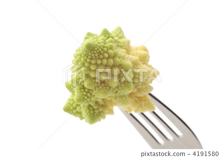 Romanesco and folk 4191580