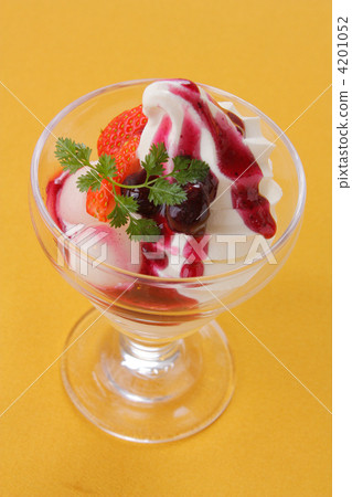 Blueberry parfait Blueberry parfait 4201052