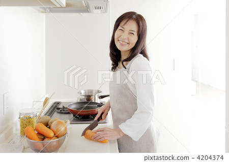 female, females, lady 4204374