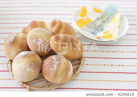 很多麵包表 4204819