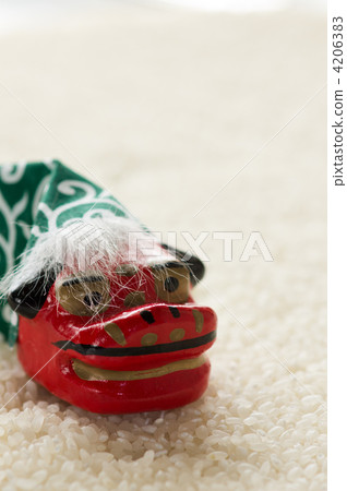 Lion dance folk arts _ rice background Lion dance folk arts _ rice background 4206383