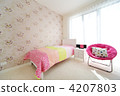 child's room, bedchamber, bedroom 4207803