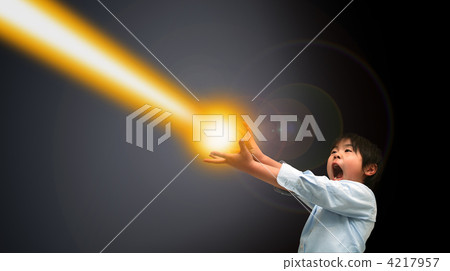 一個男孩釋放Kamehame波 4217957