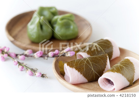 cherry blossom mochi, spring wagashi, sakura mochi 4218150