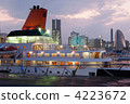 Cruise ship Cruise ship 4223672