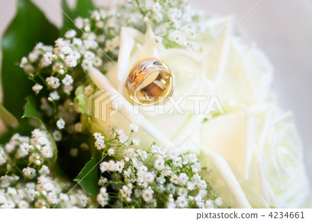 wedding rings on the bouquet wedding rings on the bouquet 4234661