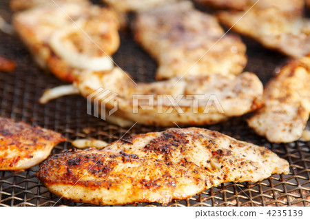 grilled chicken meat 4235139