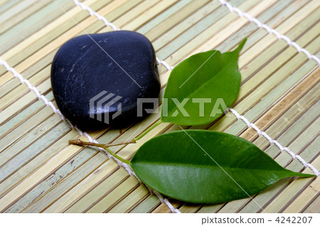 Stone and leaves 4242207
