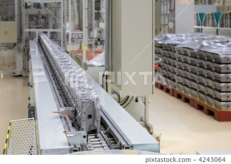 manufacturing parts for engine 4243064