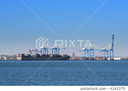 Port of Charleston, South Carolina, USA Port of Charleston, South Carolina, USA 4243379