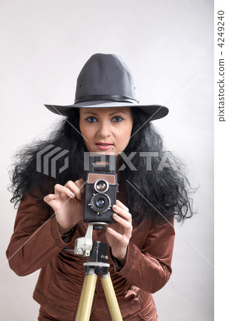 Photographer-woman 4249240