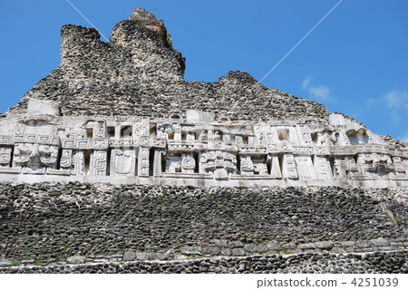 瑪雅遺址在伯利茲 4251039