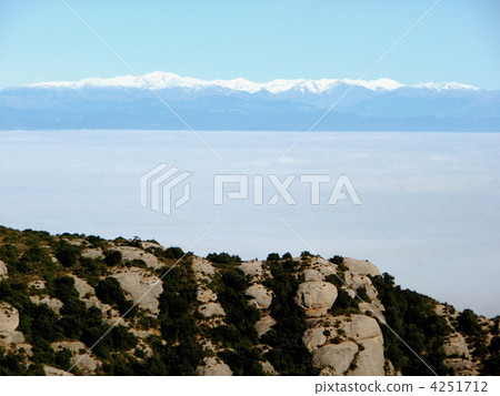 Montserrat 4251712
