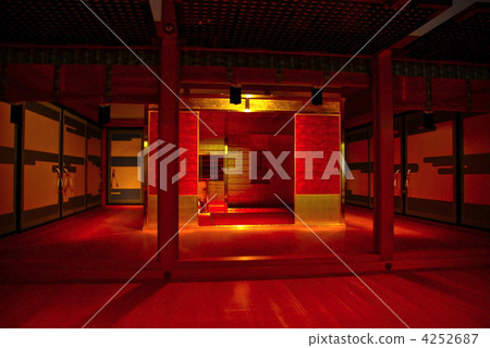 Toyotomi Hideyoshi's "Golden Tea Room (Restoration)" (MOA Art Museum / Atami City, Shizuoka Prefecture) 4252687