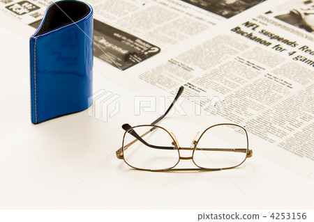 Reading glasses 4253156