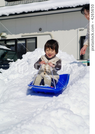 與奶奶滑倒 4265650