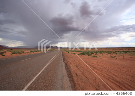 One road 2 following the Monument Valley, Utah, USA 4266408