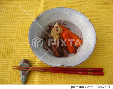 Simmered sweet potato 4267481