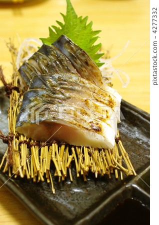 Grilled marinated mackerel 4277332