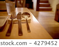 cutlery	 4279452