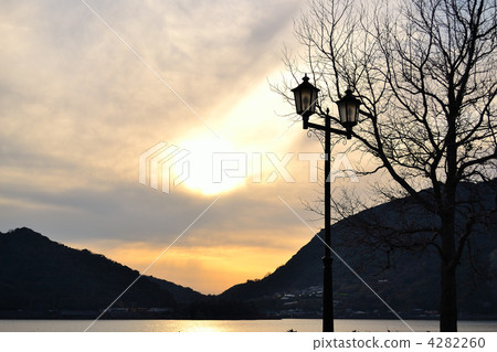 Evening scenery of Triangle West Port 4282260