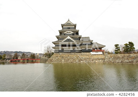 National Treasure Matsumoto Castle Winter Scene National Treasure Matsumoto Castle Winter Scene 4282456