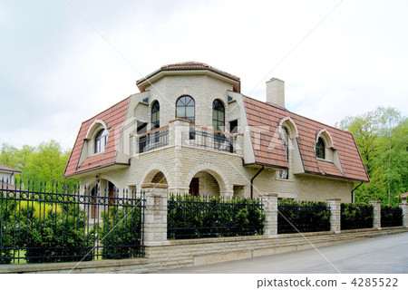 Building Building 4285522