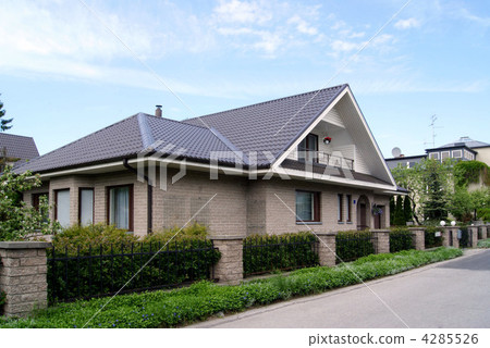 Building Building 4285526