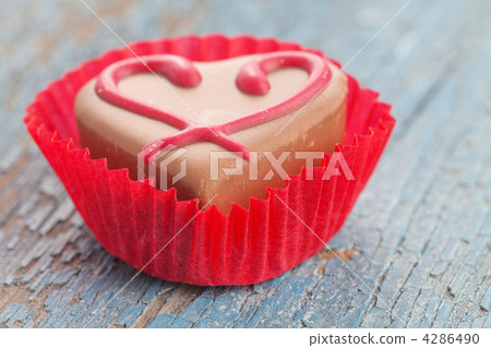 Praline candy Praline candy 4286490