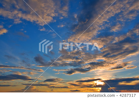 Sunset 4287317