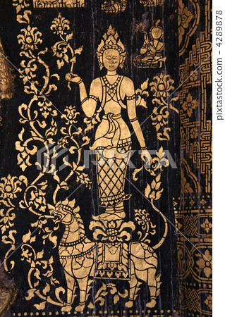 Wat Shen Tong of Luang Prabang 4289878