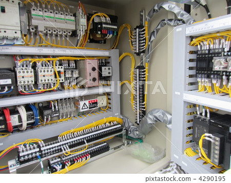 Electrical circuits in control panels and operation panels 4290195