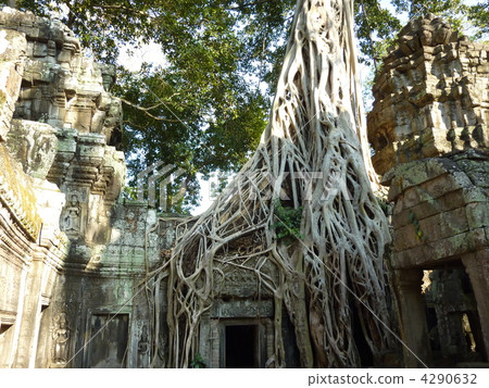 Taprom (Angkor Wat ruins group) Taprom (Angkor Wat ruins group) 4290632