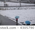 A snowy road to school 4305790