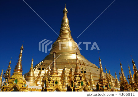 Myanmar Shwe dragon · Pagoda 2600 festival Myanmar Shwe dragon · Pagoda 2600 festival 4306811