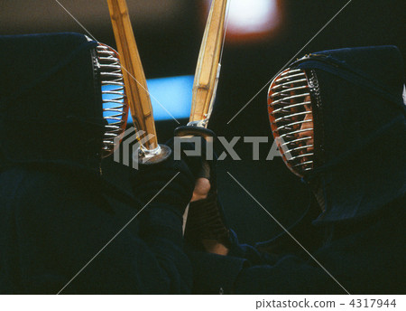 Faced Swordsman 4317944